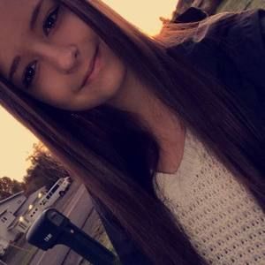 Meet your Posher, Vanessa